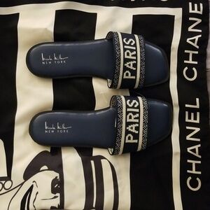 Nicole Miller New York navy slides